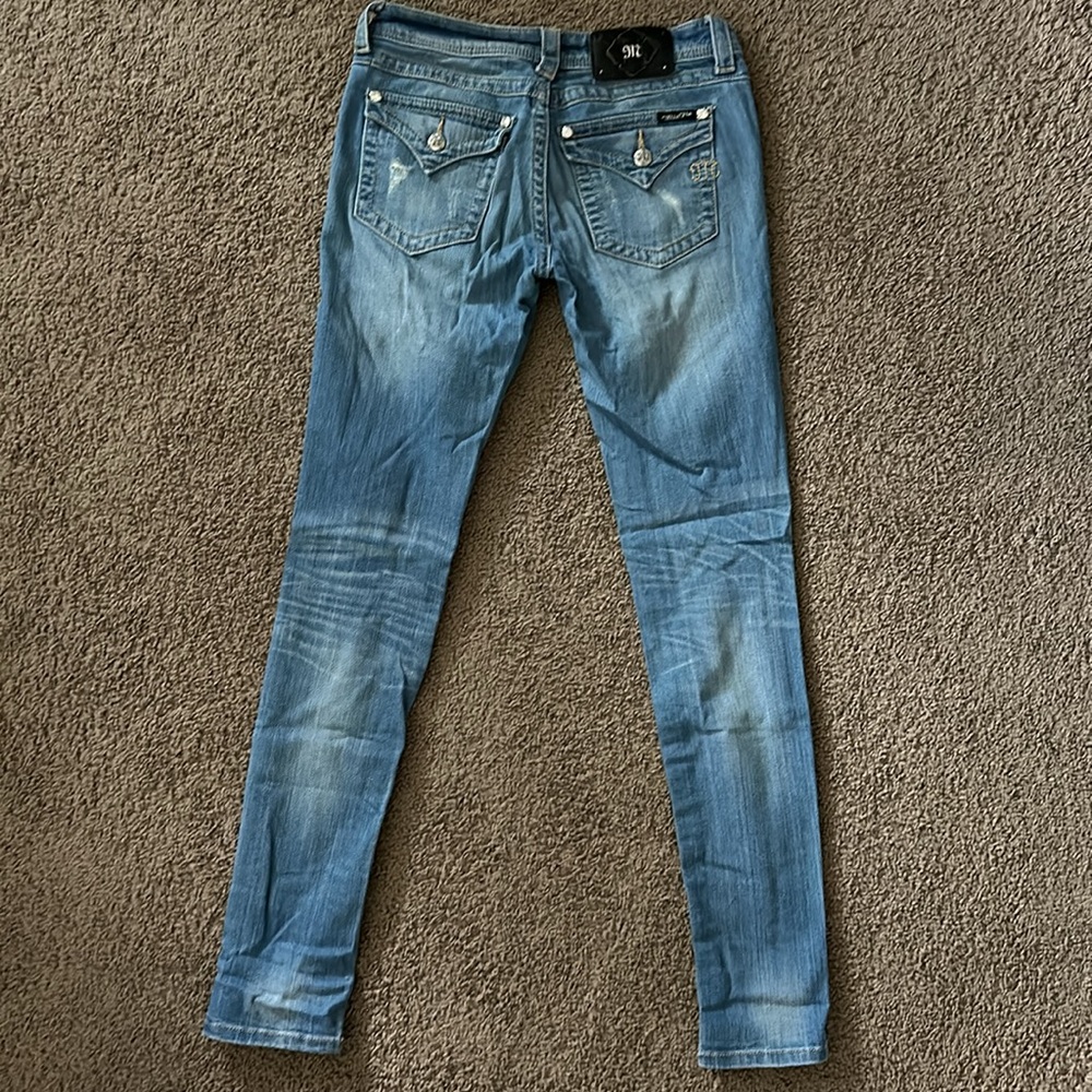 Miss Me | Light Wash Ankle Skinny Jeans - Picture 6 of 6